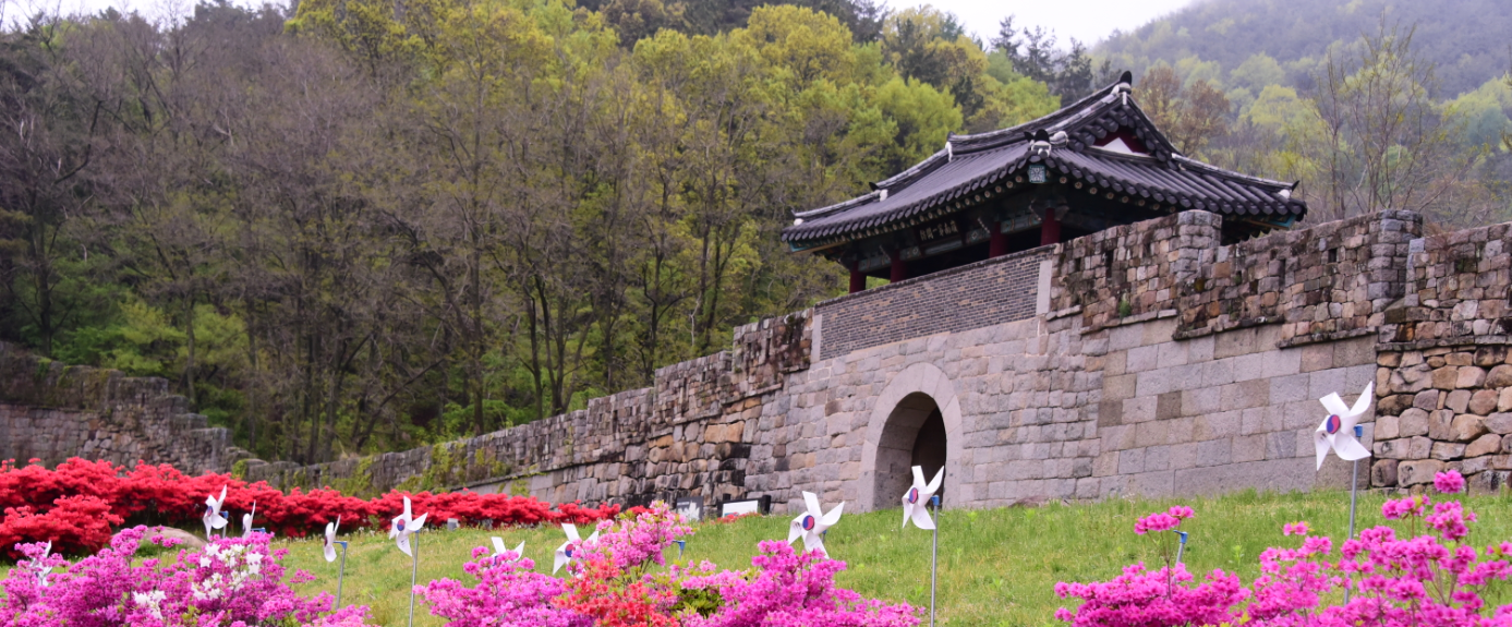 가산산성 사진입니다